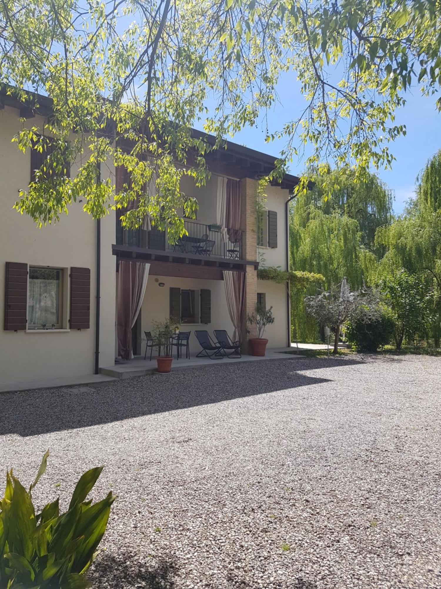 L'Isolo B&B E Case Vacanza Monzambano Buitenkant foto