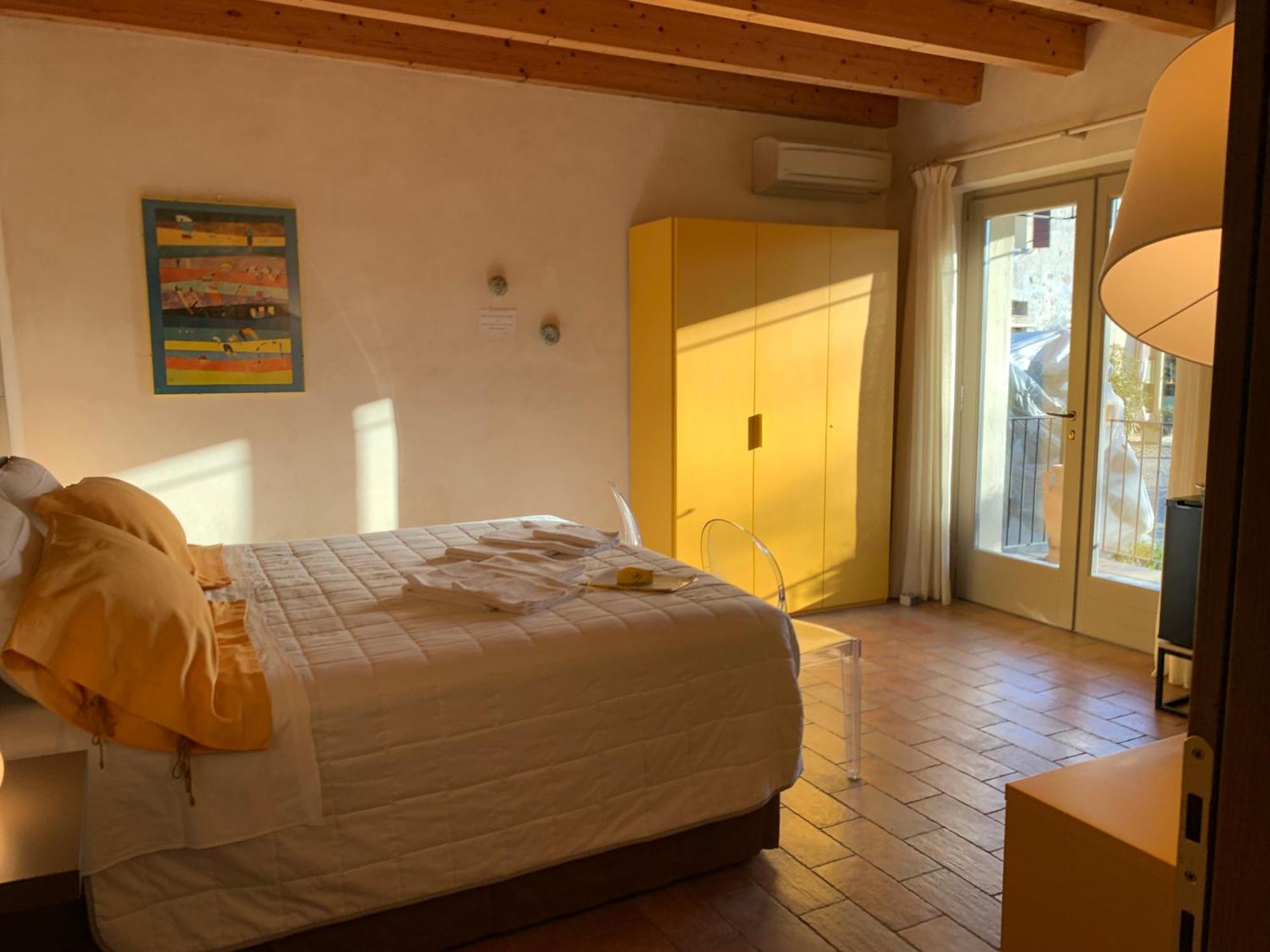 L'Isolo B&B E Case Vacanza Monzambano Buitenkant foto