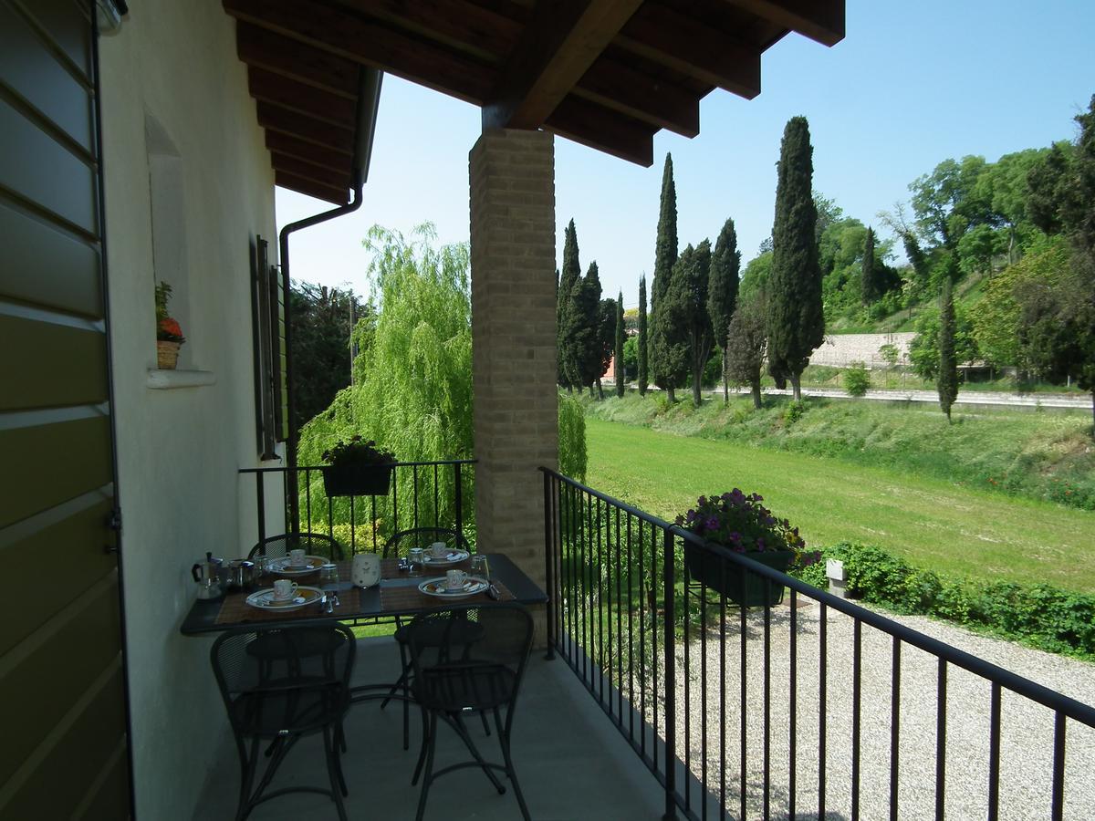L'Isolo B&B E Case Vacanza Monzambano Buitenkant foto