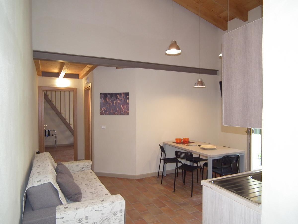 L'Isolo B&B E Case Vacanza Monzambano Buitenkant foto