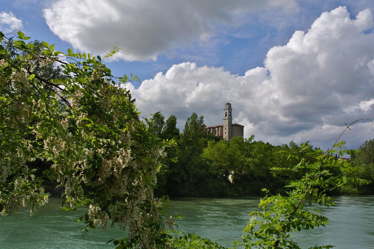 L'Isolo B&B E Case Vacanza Monzambano Buitenkant foto