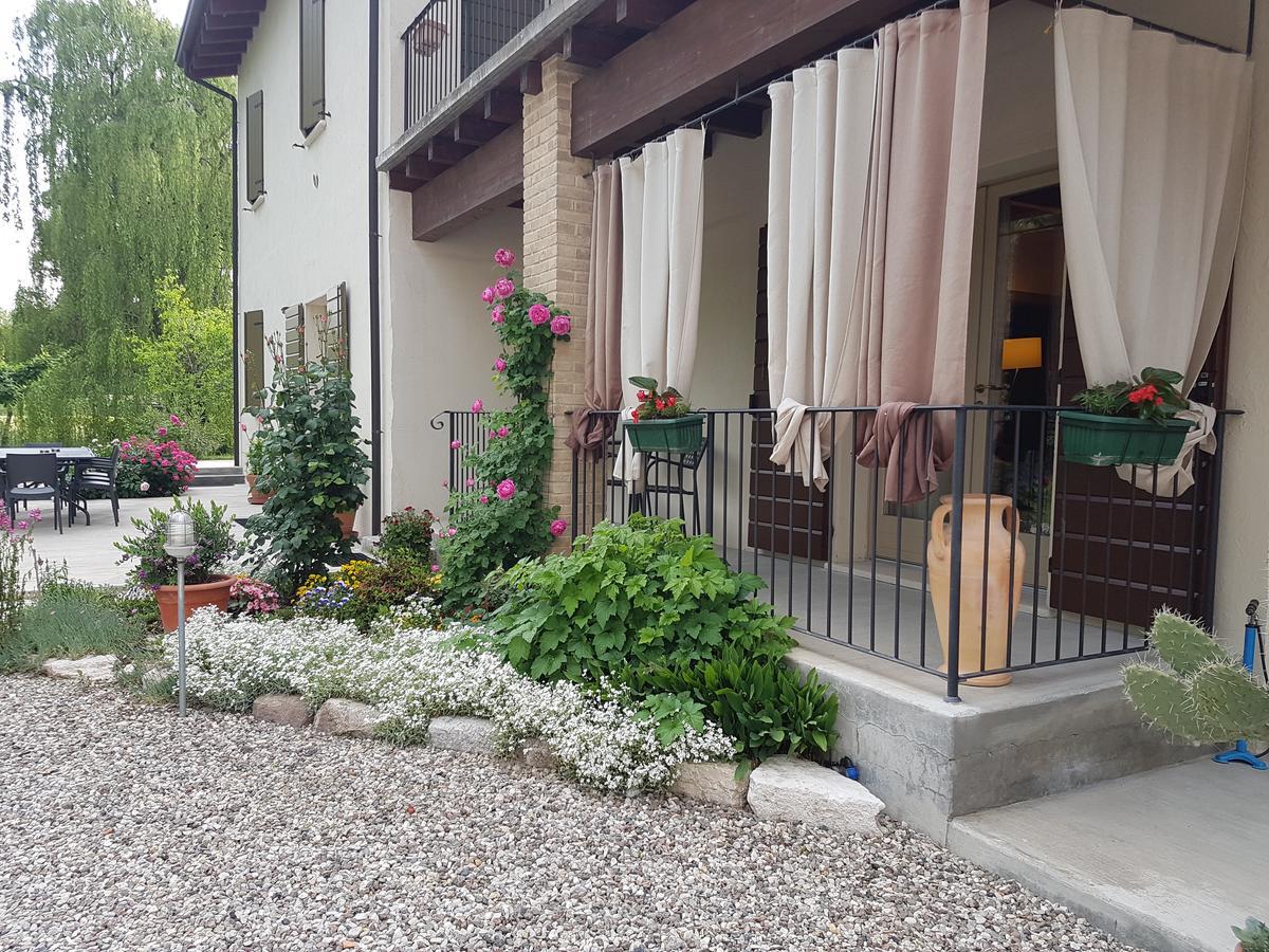L'Isolo B&B E Case Vacanza Monzambano Buitenkant foto