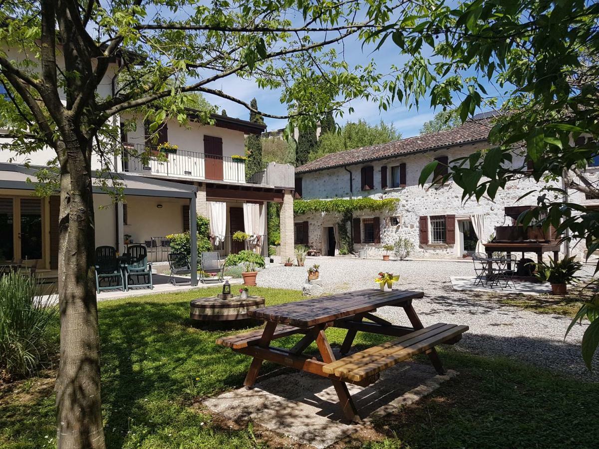 L'Isolo B&B E Case Vacanza Monzambano Buitenkant foto