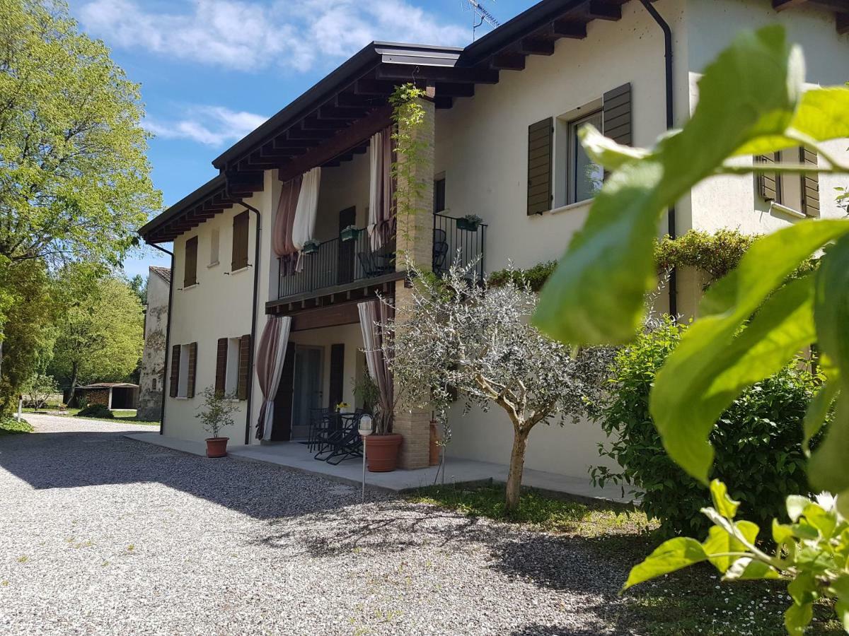 L'Isolo B&B E Case Vacanza Monzambano Buitenkant foto