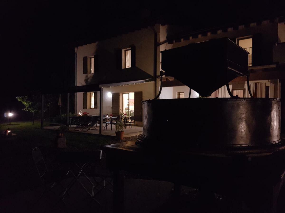 L'Isolo B&B E Case Vacanza Monzambano Buitenkant foto