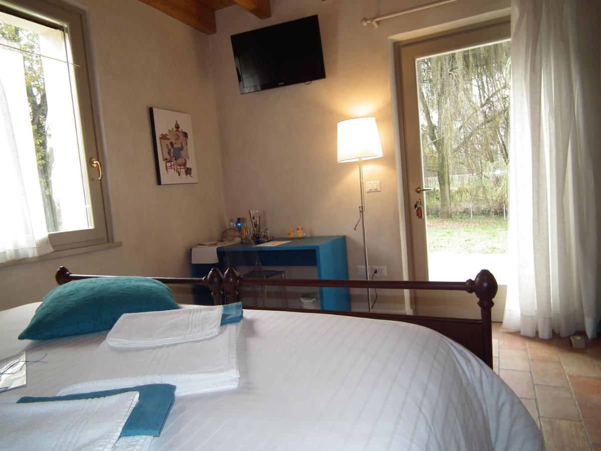 L'Isolo B&B E Case Vacanza Monzambano Buitenkant foto
